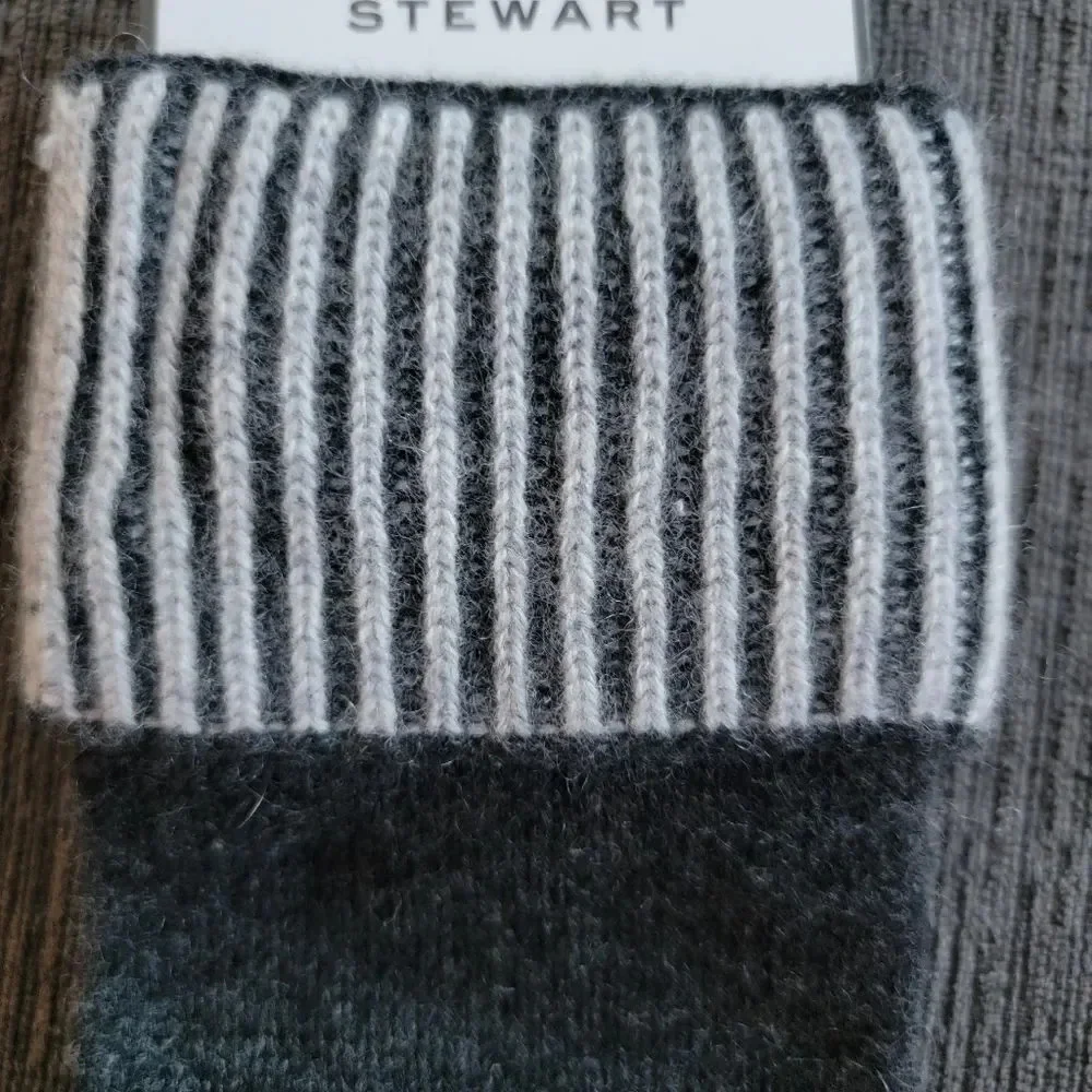 NWT Martha STEWART 100% 2 -PLY CASHMERE WOMEN'S dark Heather Grey WINTER…